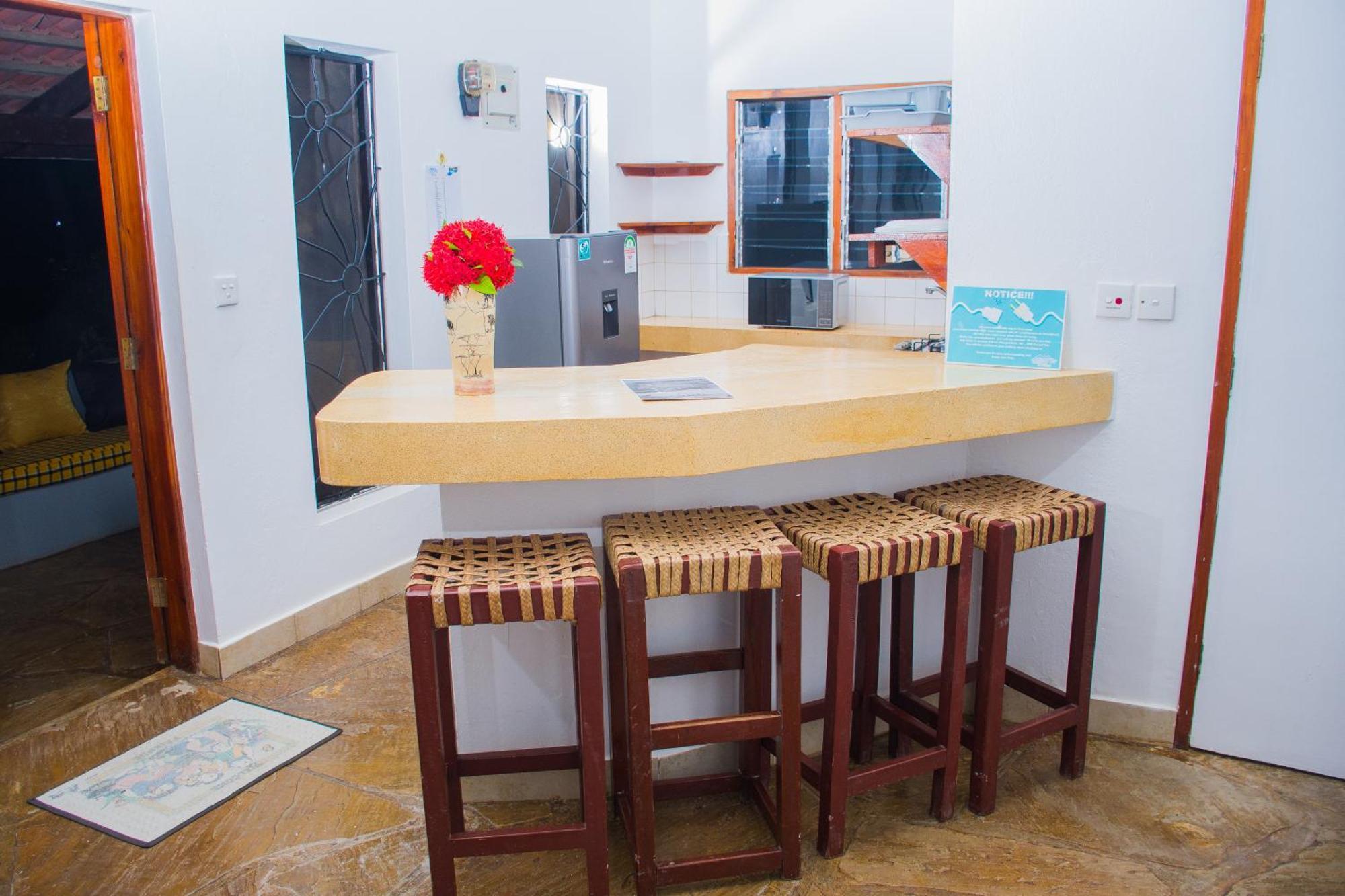 Doric Diani Holiday home