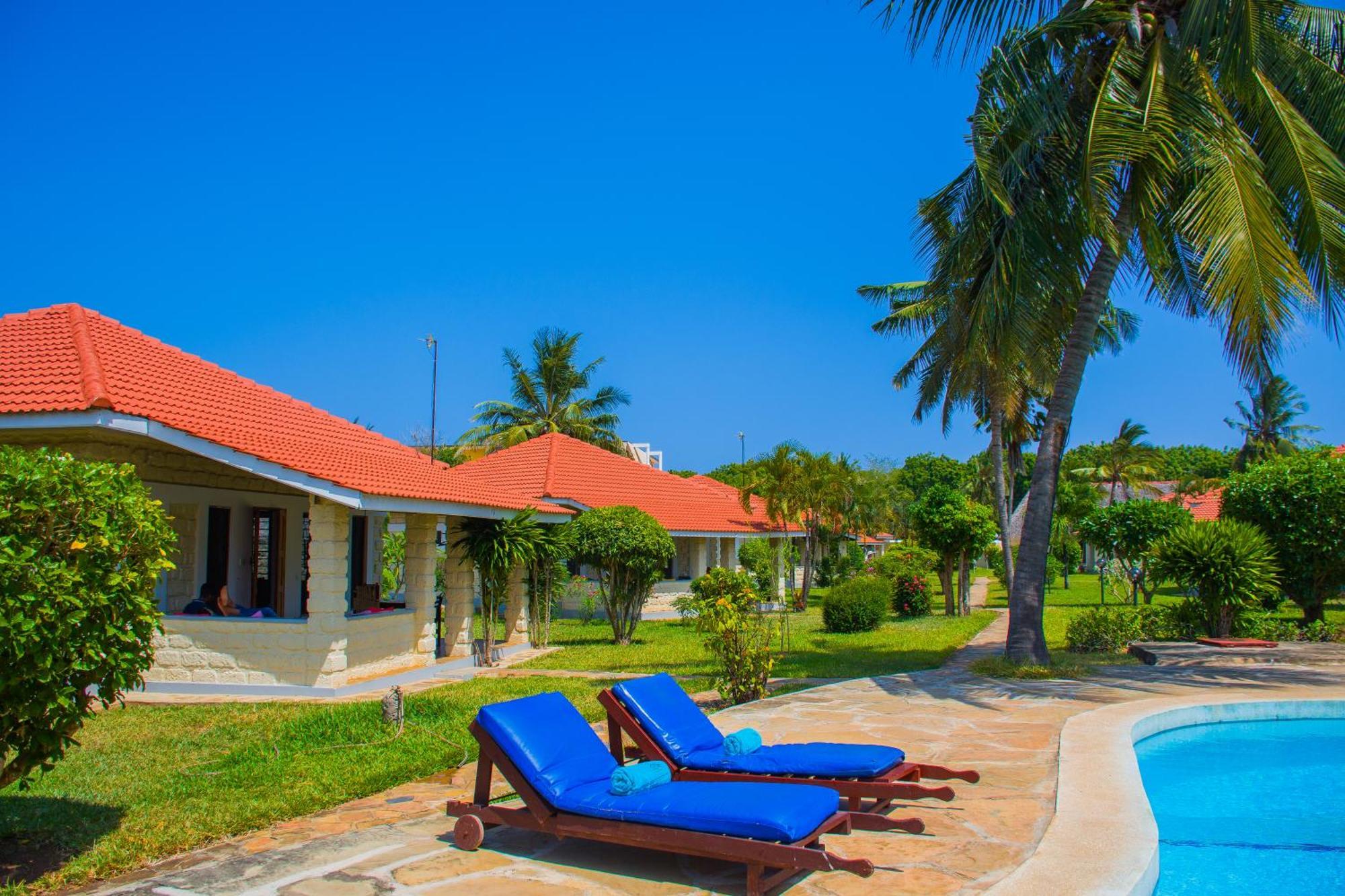 Doric Diani Holiday home