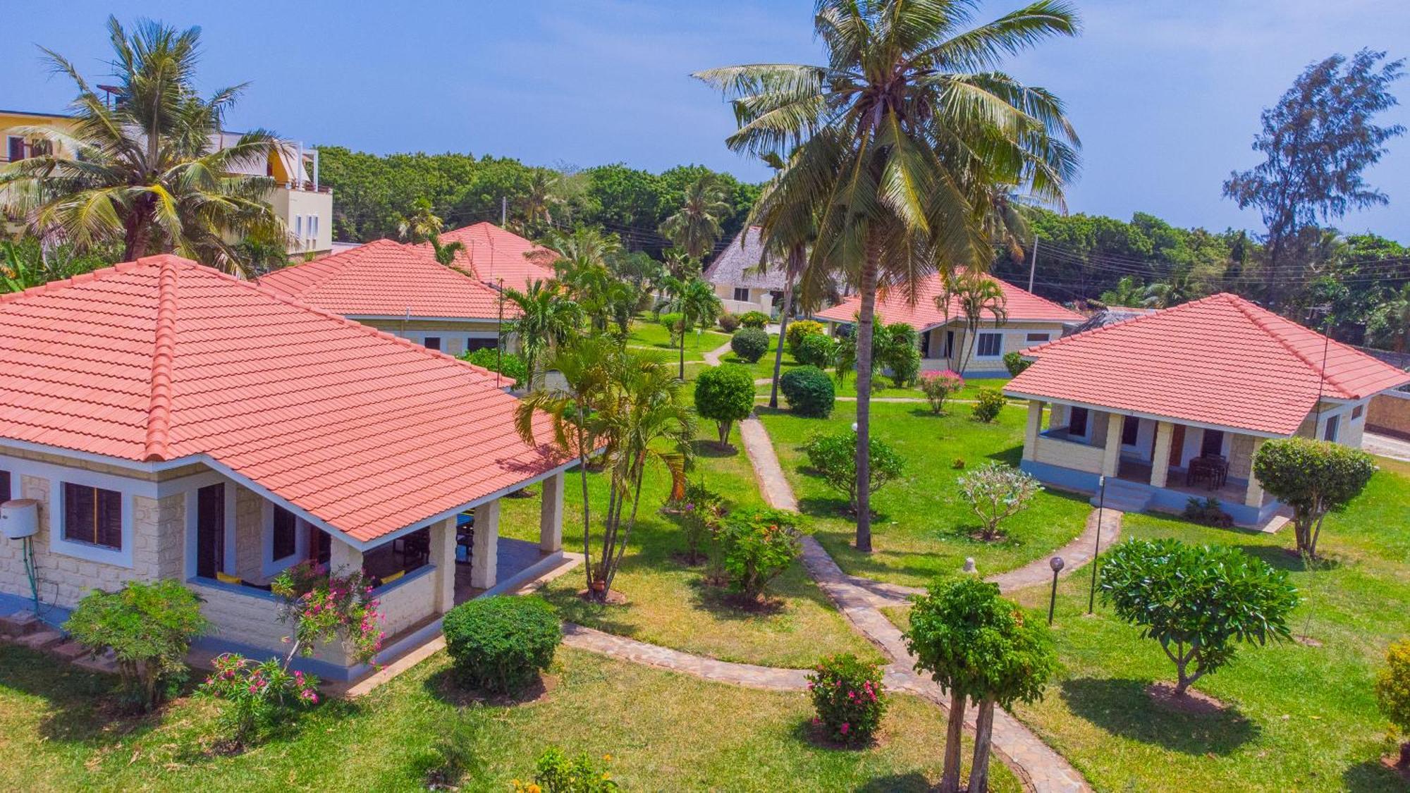 Doric Diani Holiday home