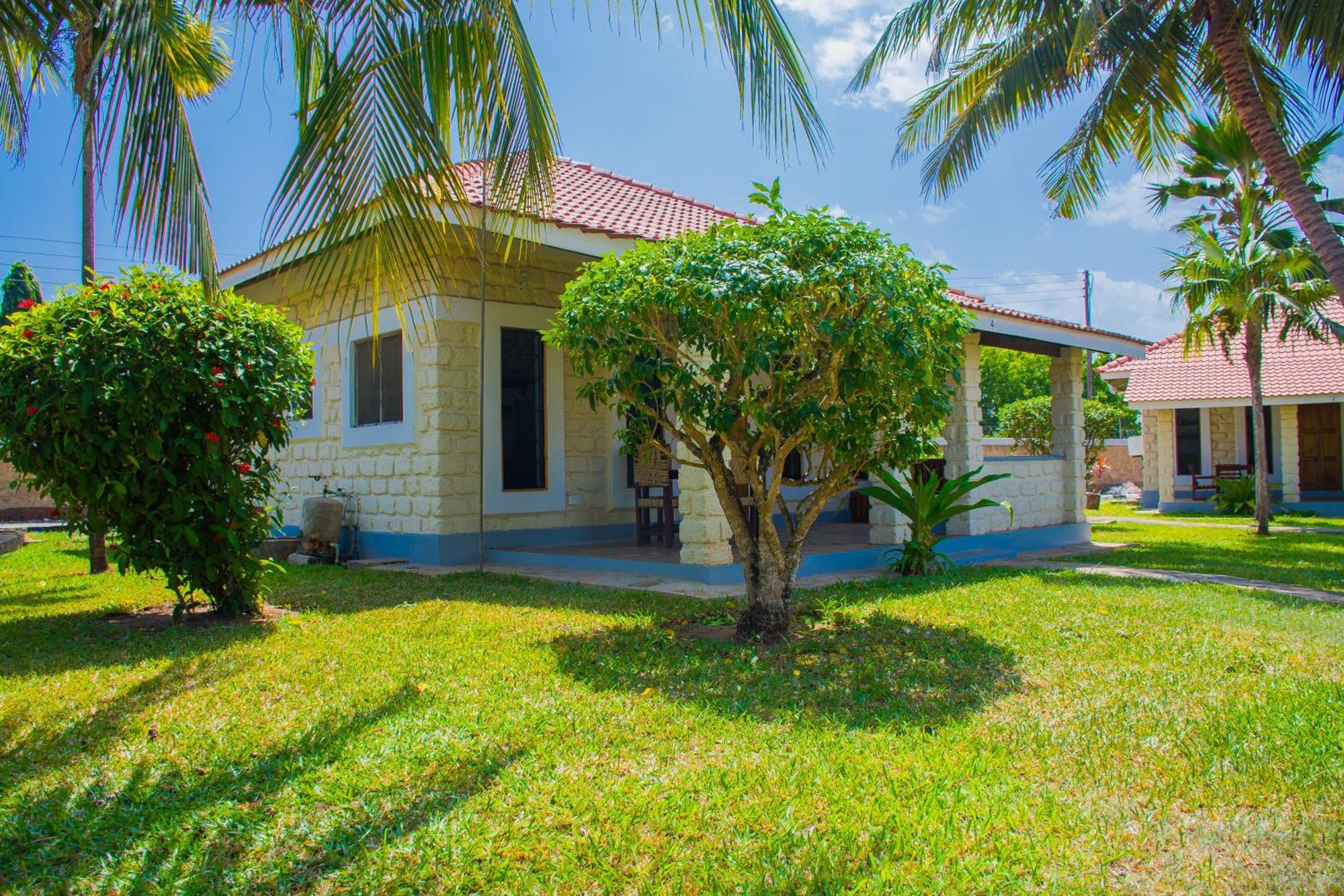 Holiday home Doric Diani *